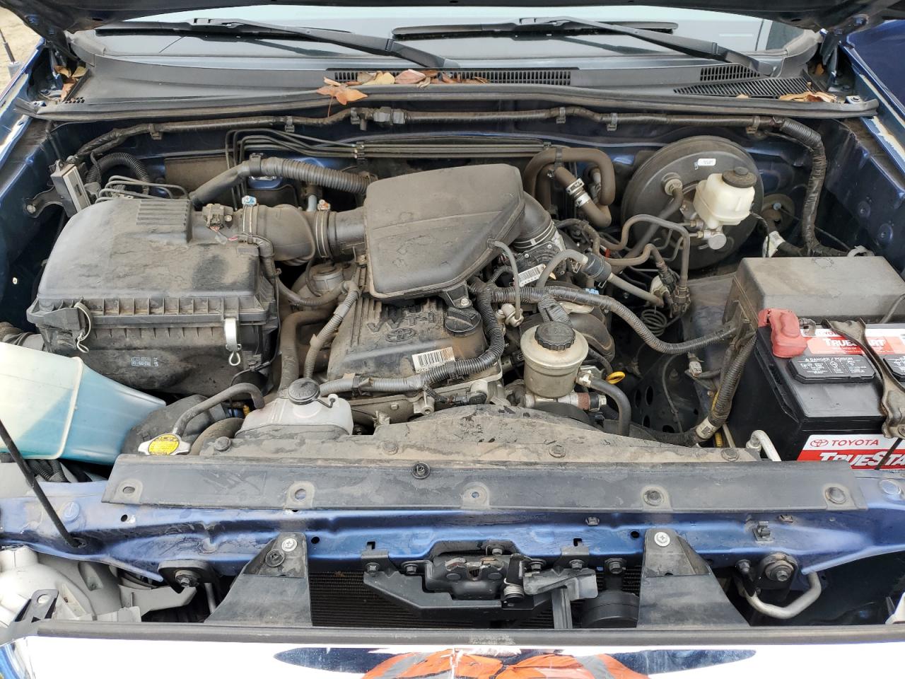 2014 Toyota Tacoma - Image 11