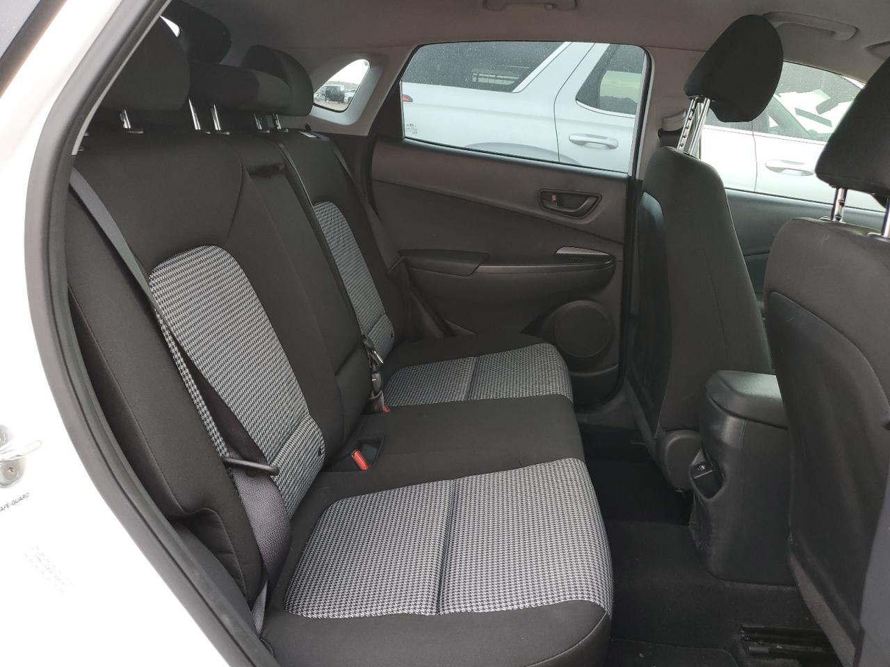 2023 Hyundai Kona - Image 11