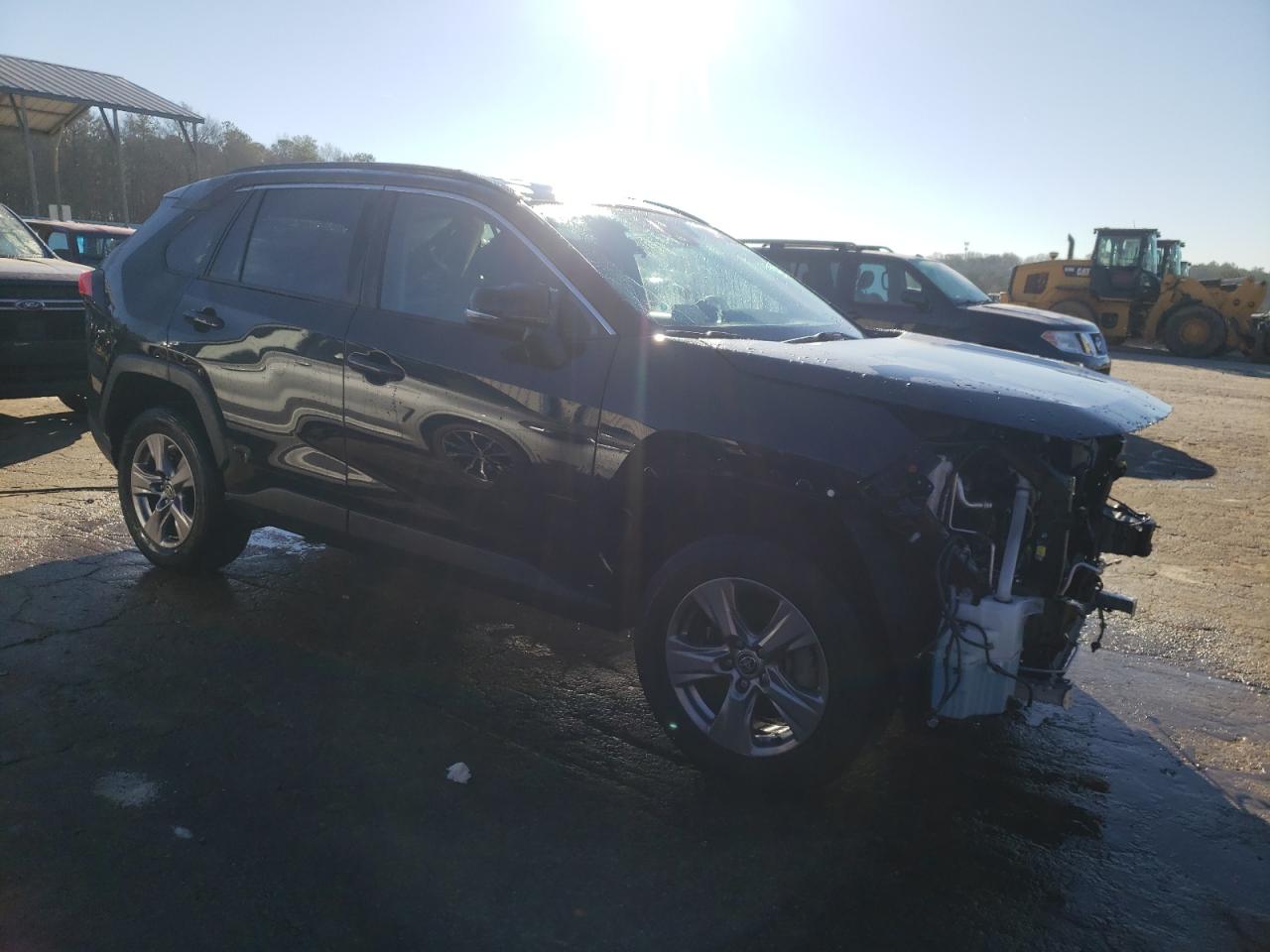 2023 Toyota RAV 4 - Image 4