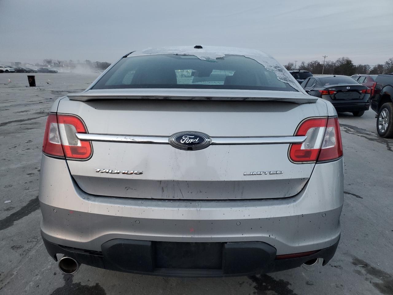 2011 Ford Taurus Limited VIN: 1FAHP2FW3BG135222 Lot: 88104095