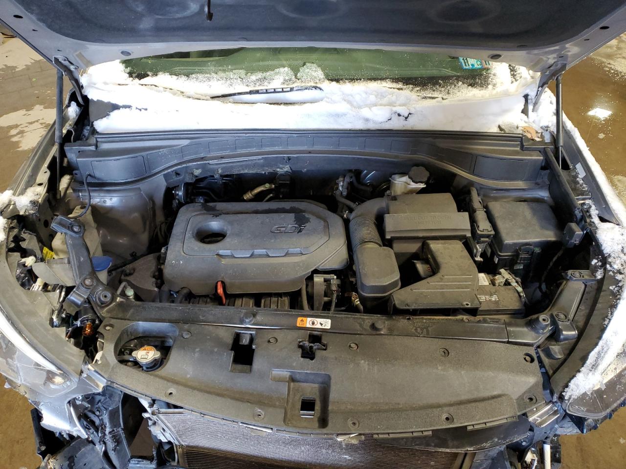 2018 Hyundai Santa Fe - Image 13