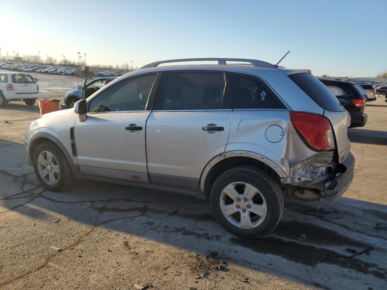 2013 Chevrolet Captiva - Image 2