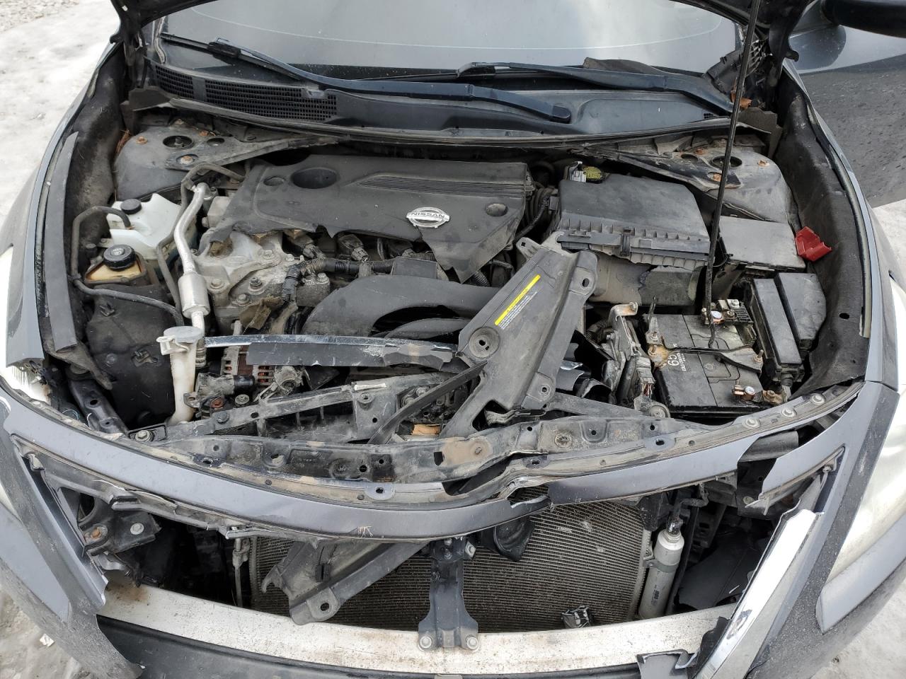 2013 Nissan Altima - Image 12