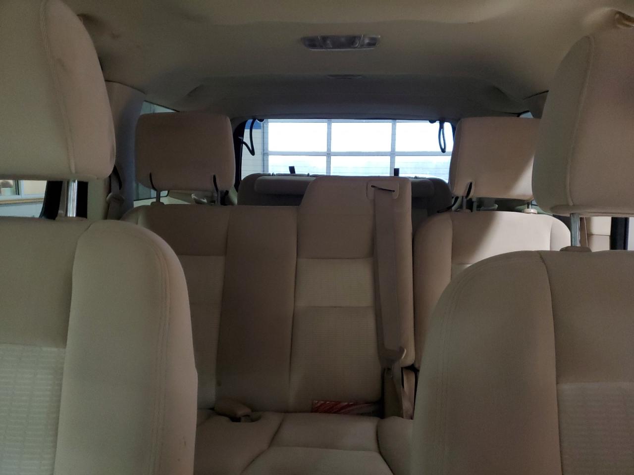 2006 Ford Explorer - Image 10