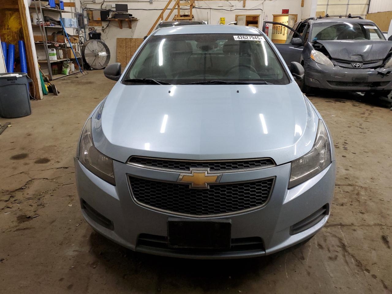 2012 Chevrolet Cruze - Image 5