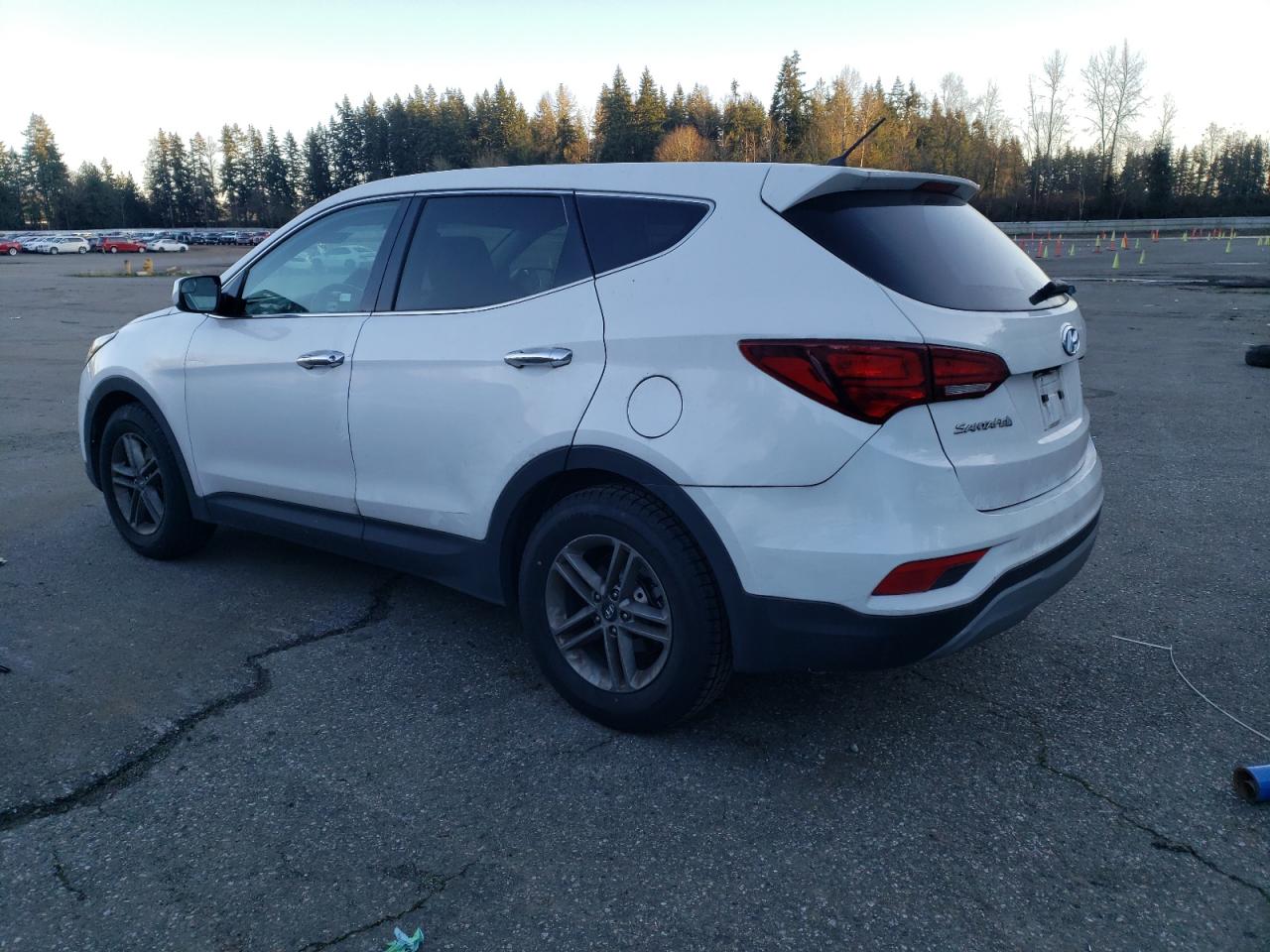 2018 Hyundai Santa Fe - Image 2