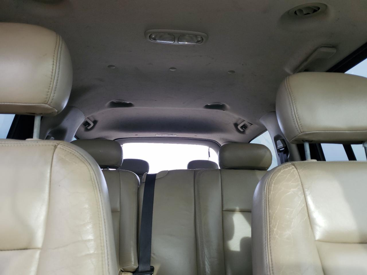 2006 GMC Envoy - Image 10