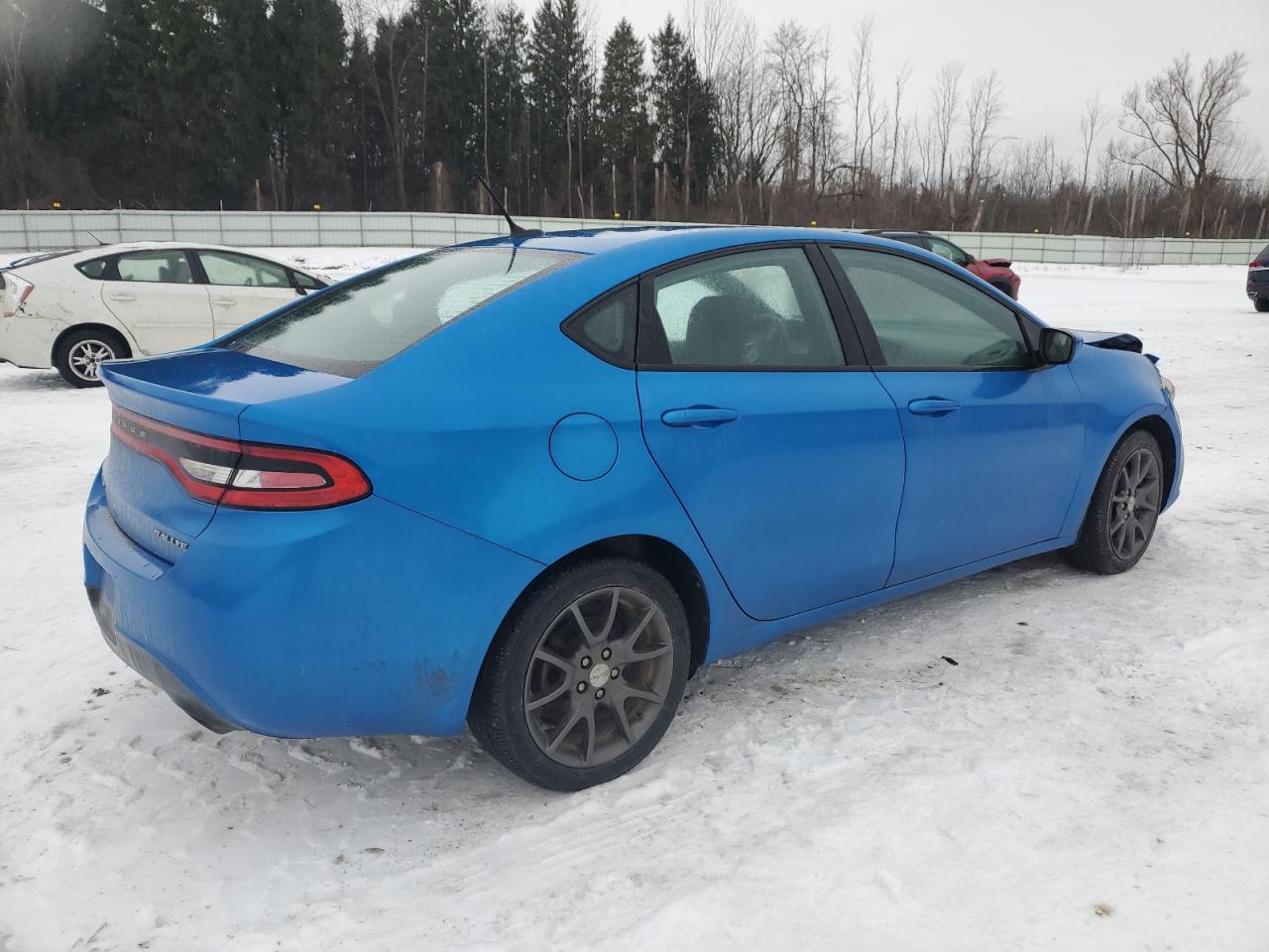 2016 Dodge Dart - Image 3