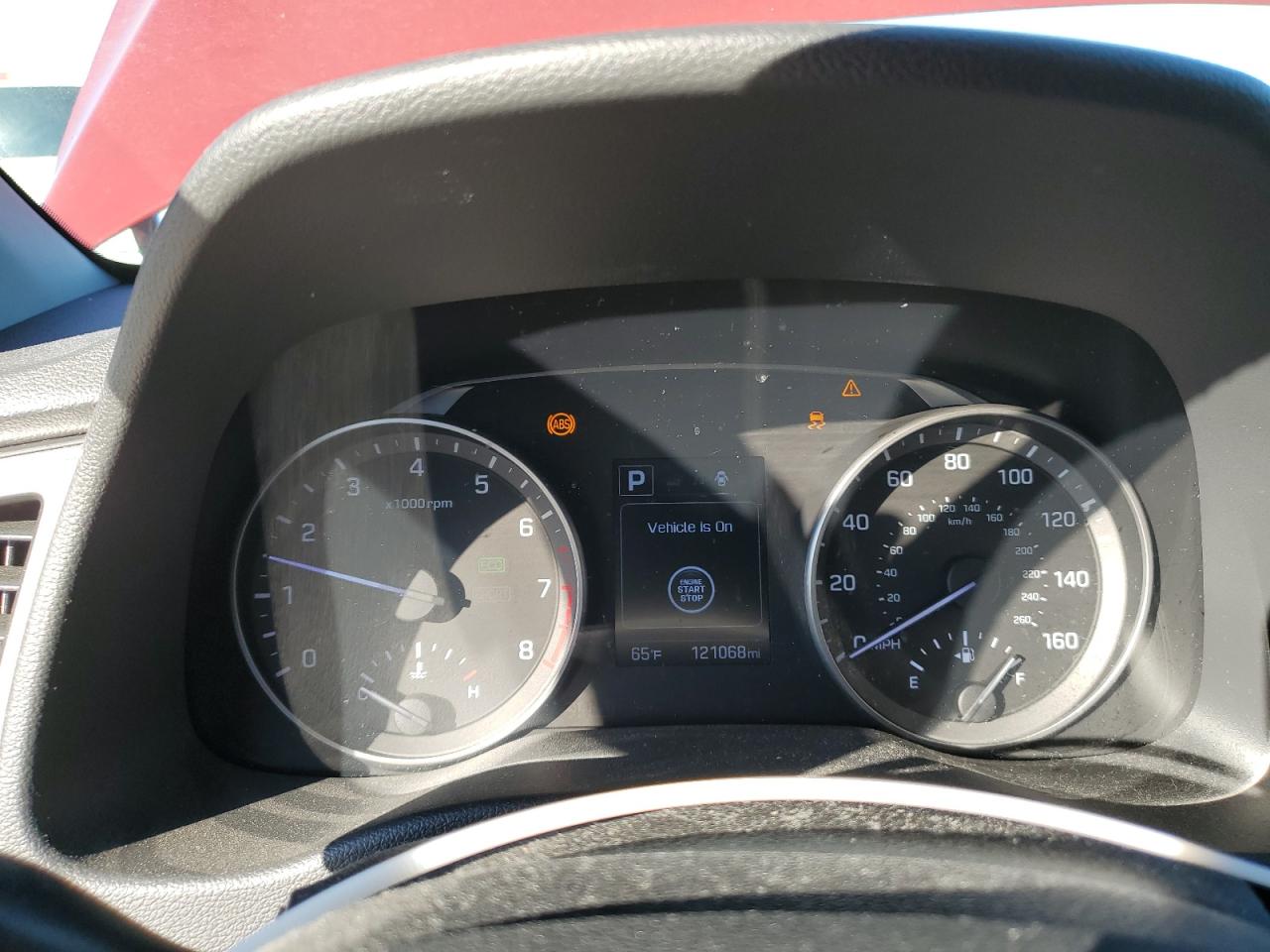 2017 Hyundai Elantra - Image 9