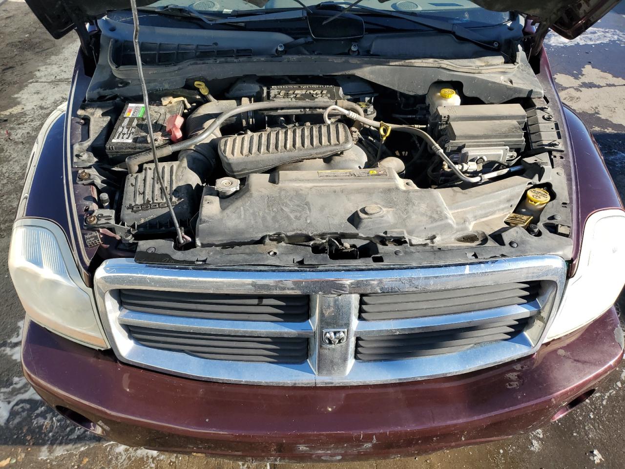 2005 Dodge Durango - Image 12