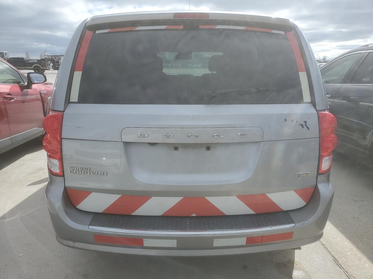 VIN 2C4RDGBG7KR801693 2019 DODGE CARAVAN no.6