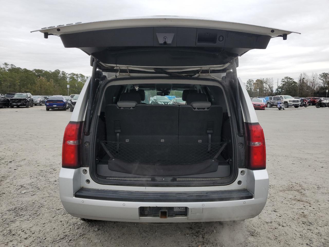 2015 Chevrolet Tahoe - Image 6