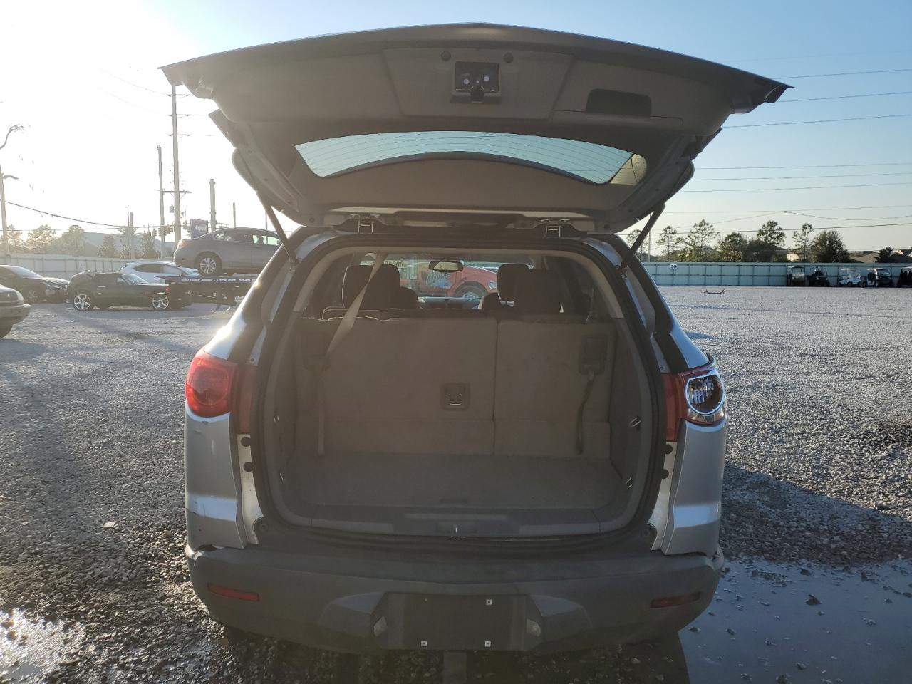 2012 Chevrolet Traverse Ls VIN: 1GNKREED0CJ332338 Lot: 88010065