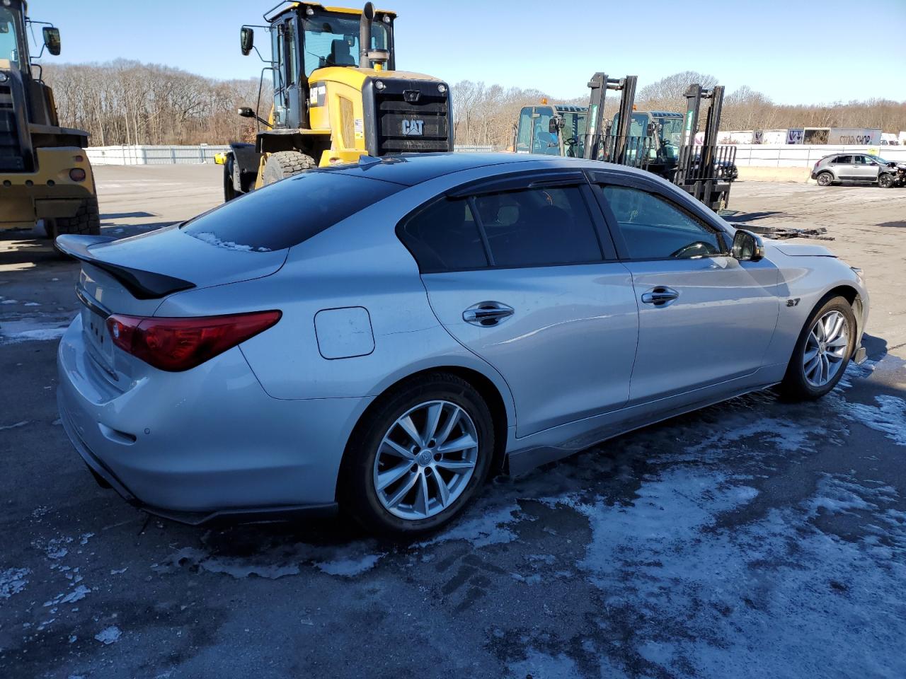 2015 Infiniti Q50 - Image 3