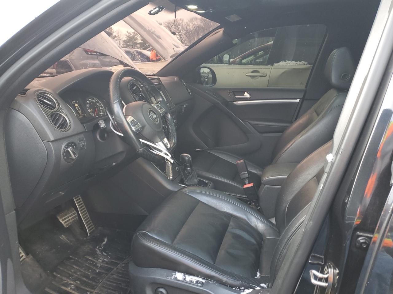 2015 Volkswagen Tiguan S VIN: WVGBV7AXBFW083998 Lot: 88079065