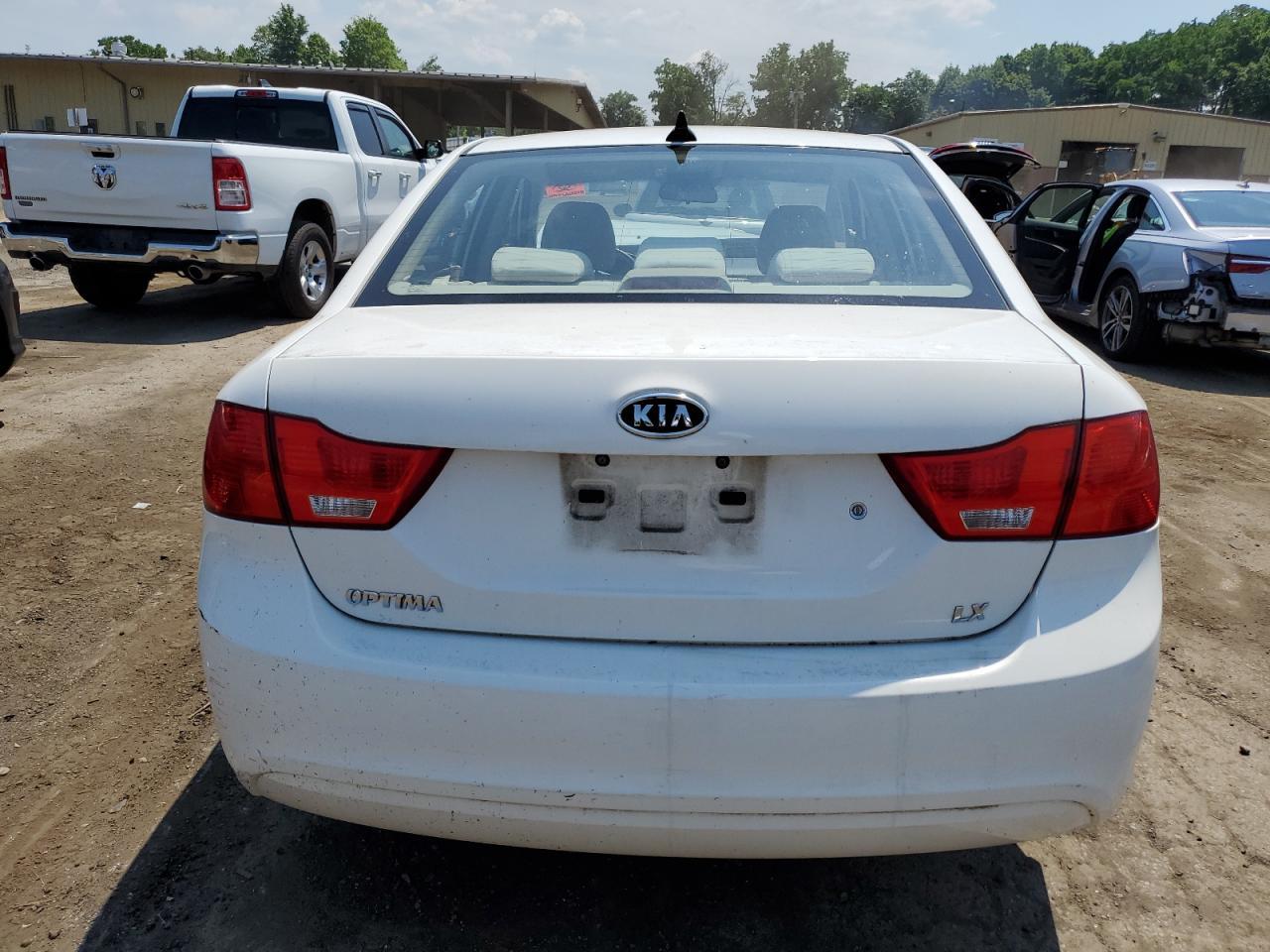 2009 Kia Optima Lx VIN: KNAGE228195283388 Lot: 58025634