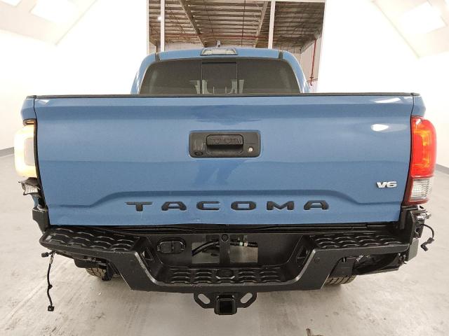  TOYOTA TACOMA 2019 Синий