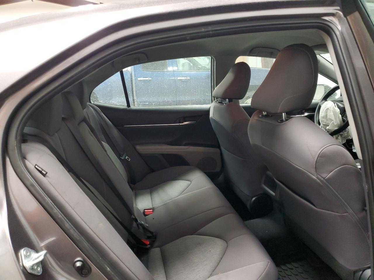 2023 Toyota Camry - Image 10