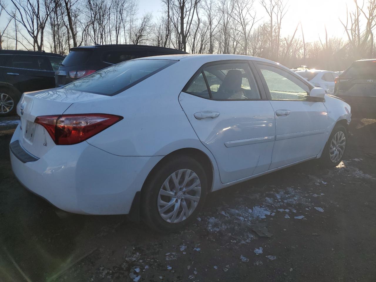 2018 Toyota Corolla - Image 3