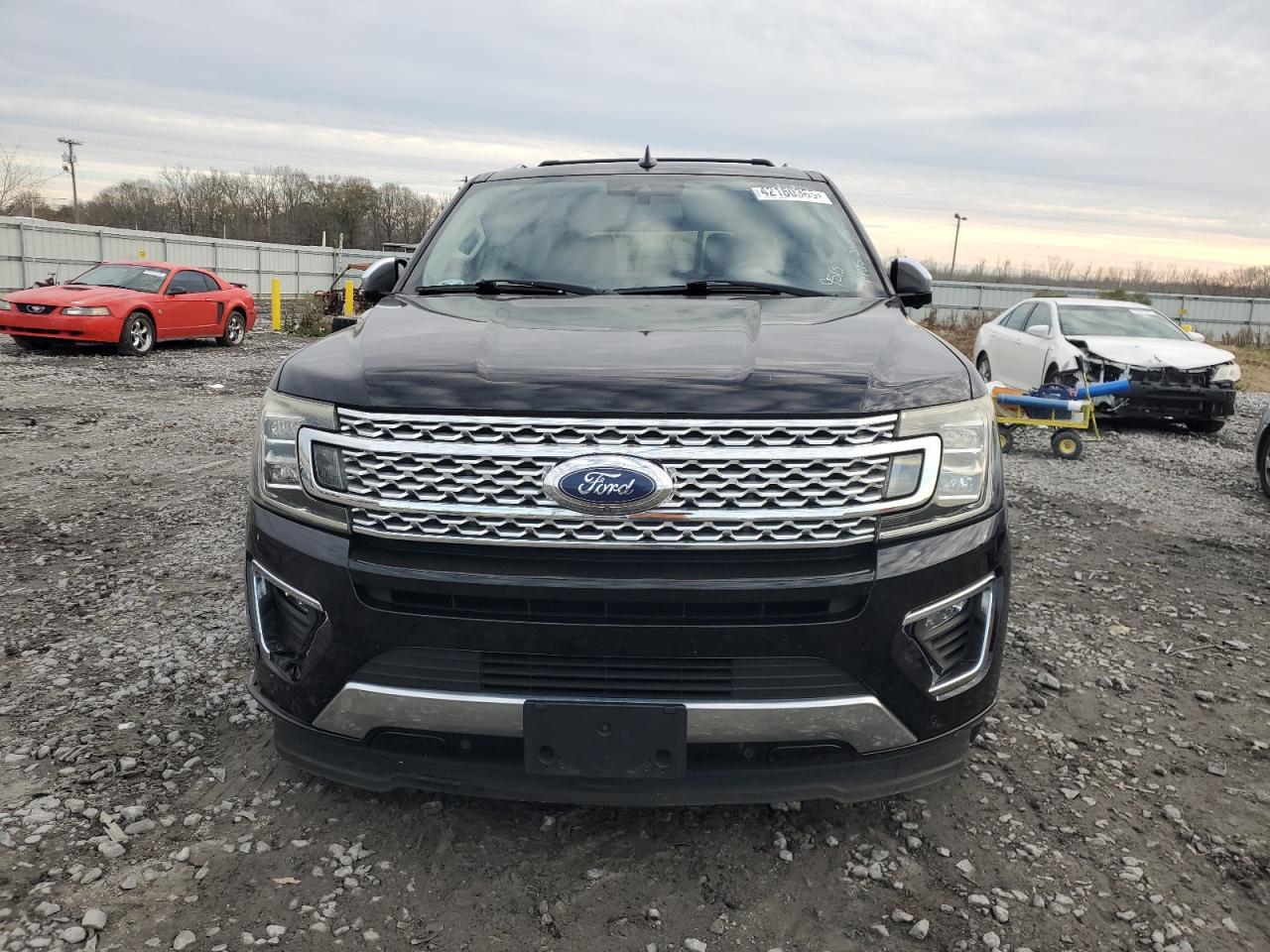 2018 Ford Expedition - Image 5