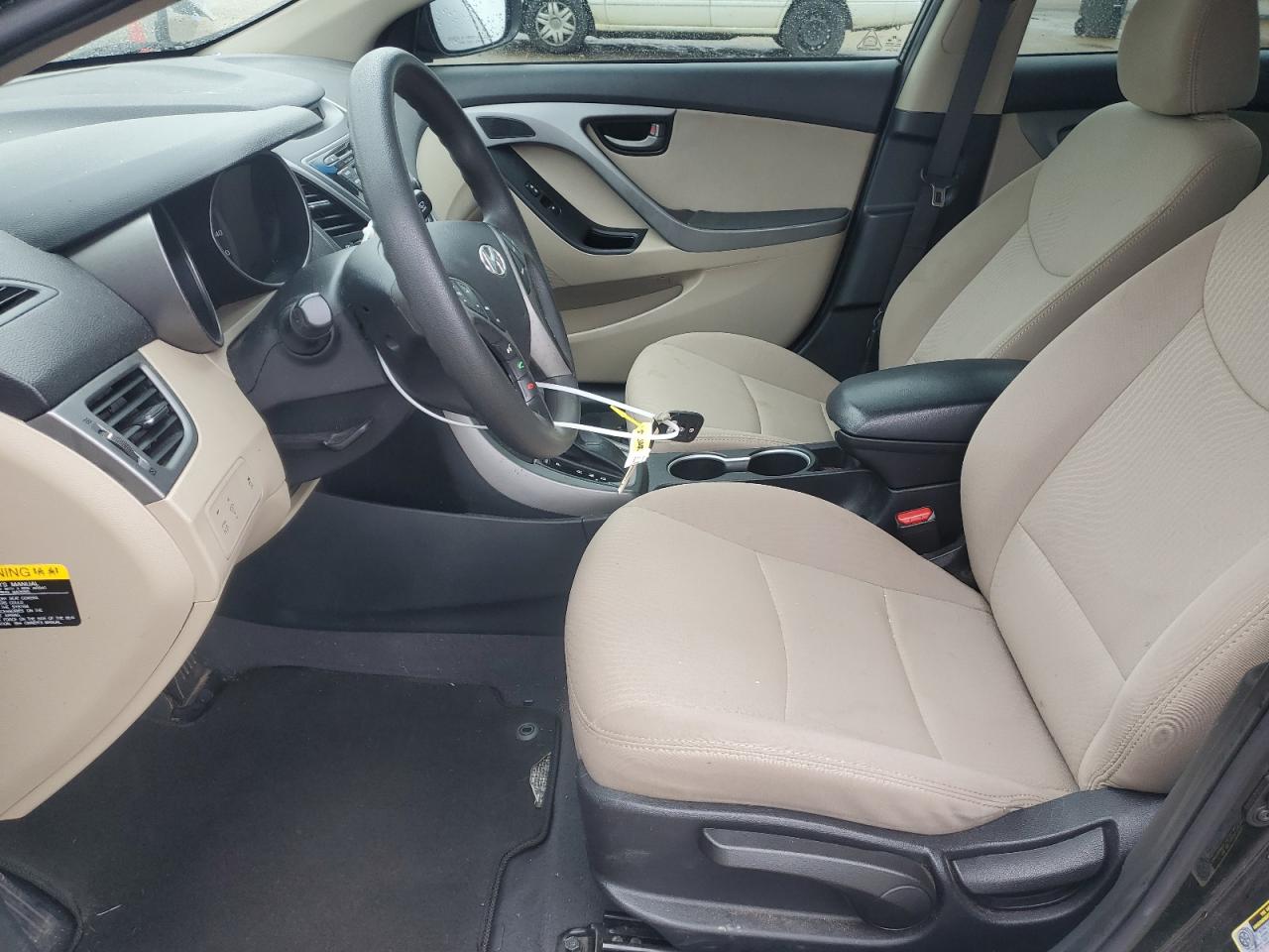 2015 Hyundai Elantra - Image 7
