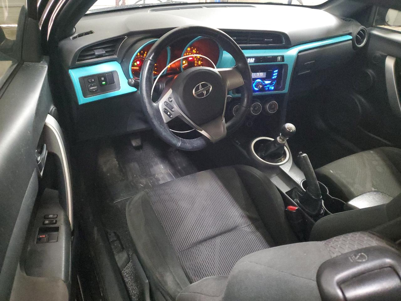 2013 Toyota tC - Image 8