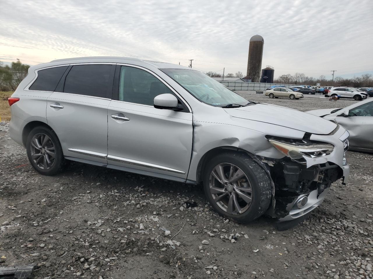 2013 Infiniti JX - Image 4