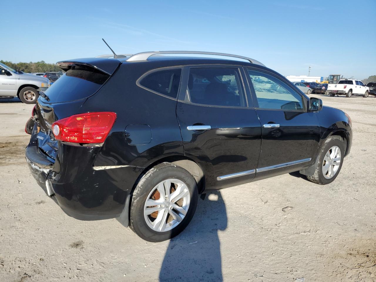 2012 Nissan Rogue - Image 3