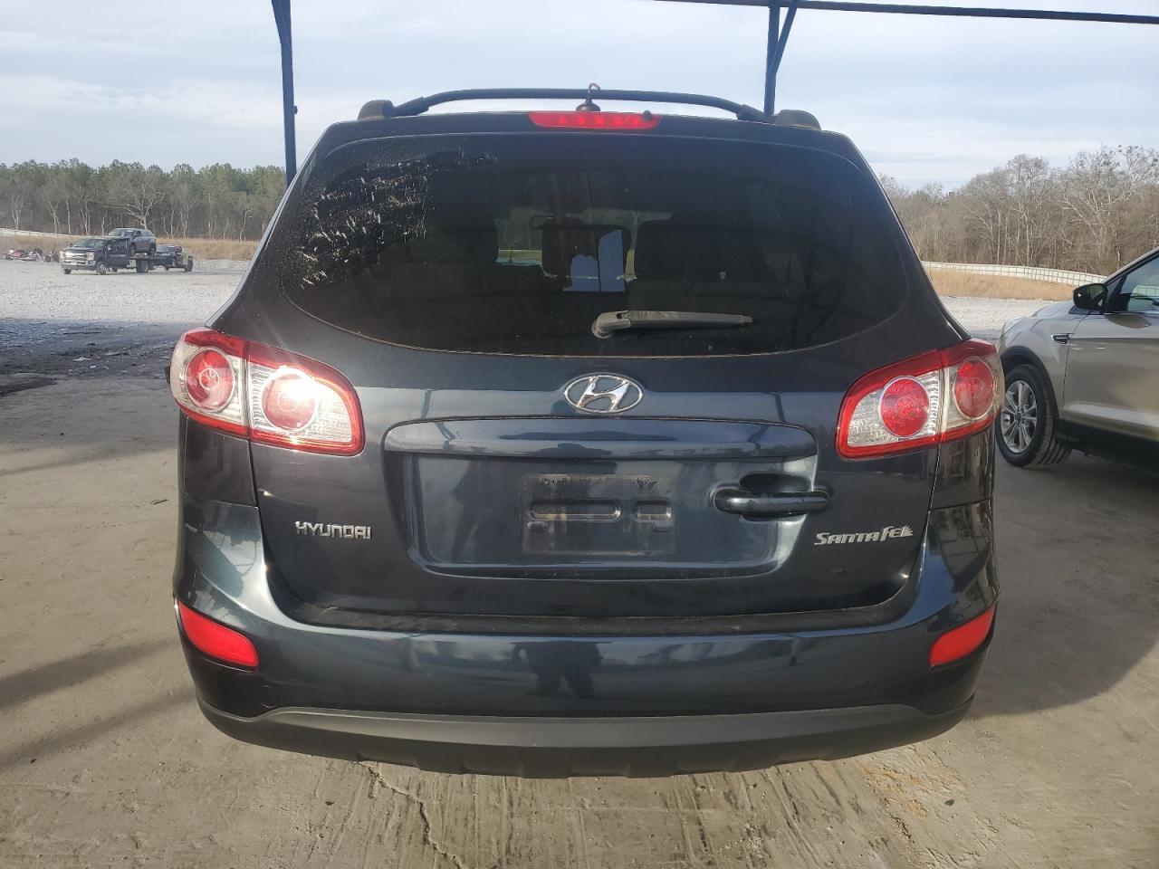 2011 Hyundai Santa Fe - Image 6