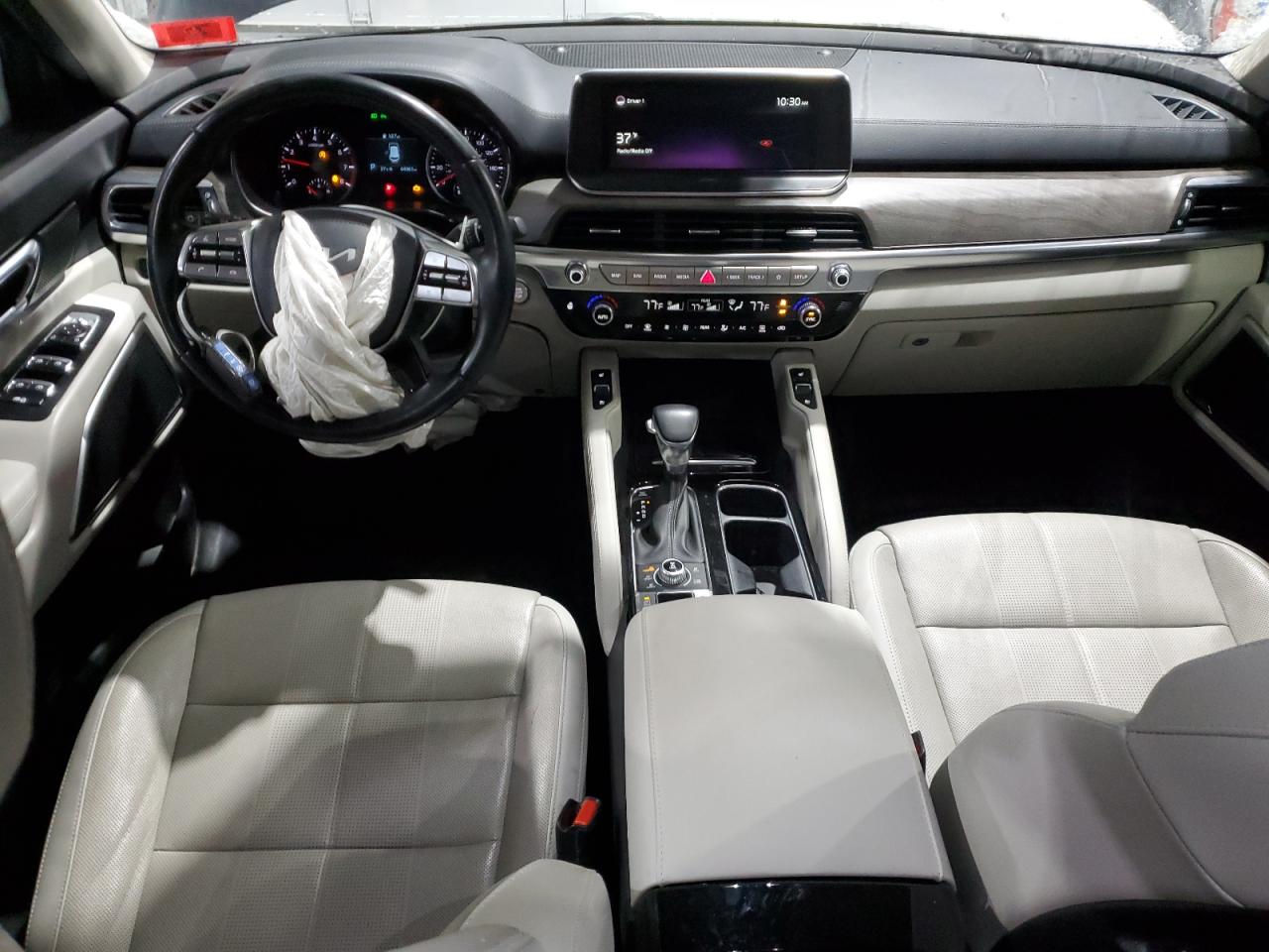 2022 Kia Telluride - Image 8