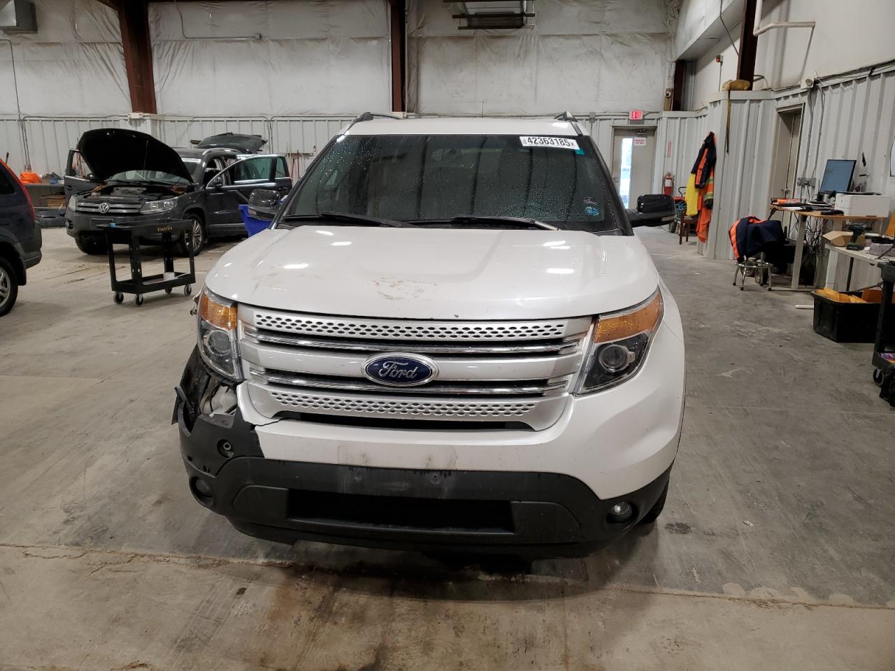 2013 Ford Explorer - Image 5