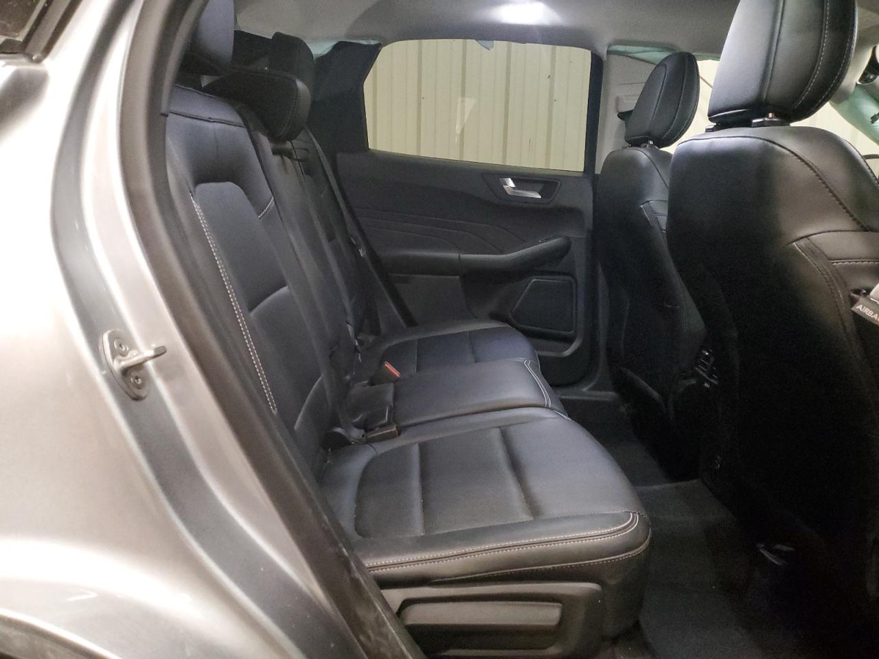 2021 Ford Escape - Image 11