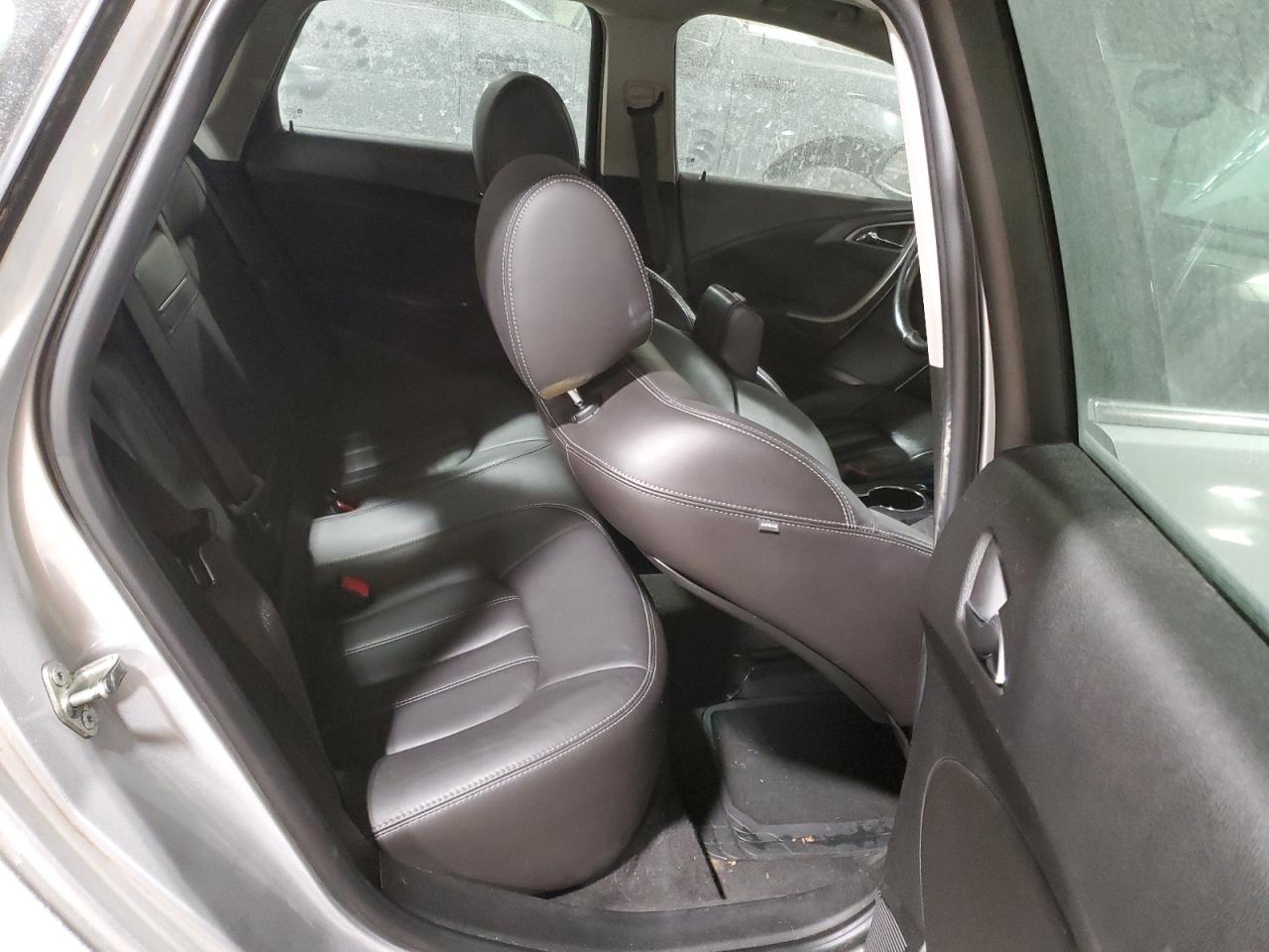 2014 Buick Verano - Image 10