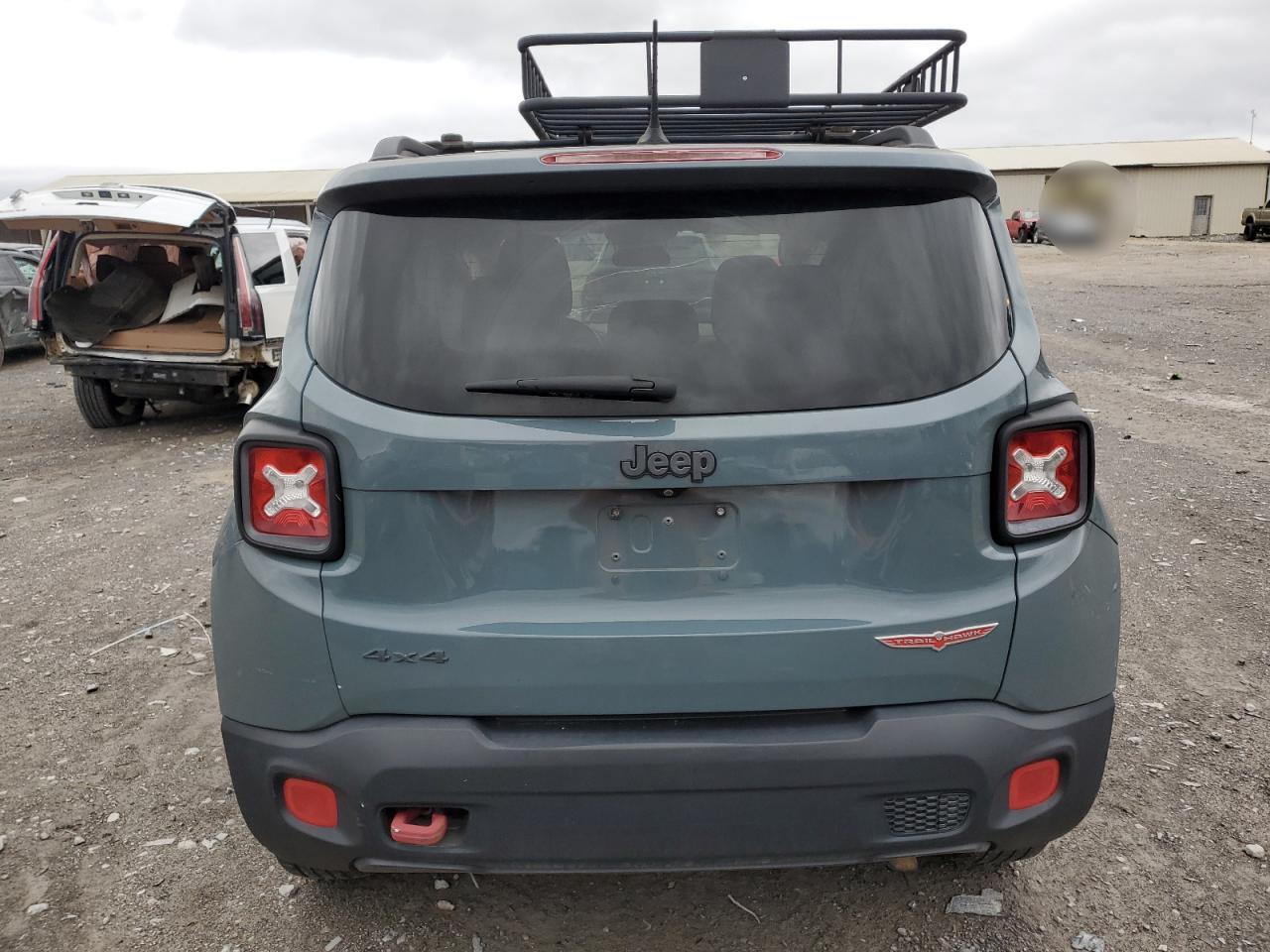 2016 Jeep Renegade - Image 6