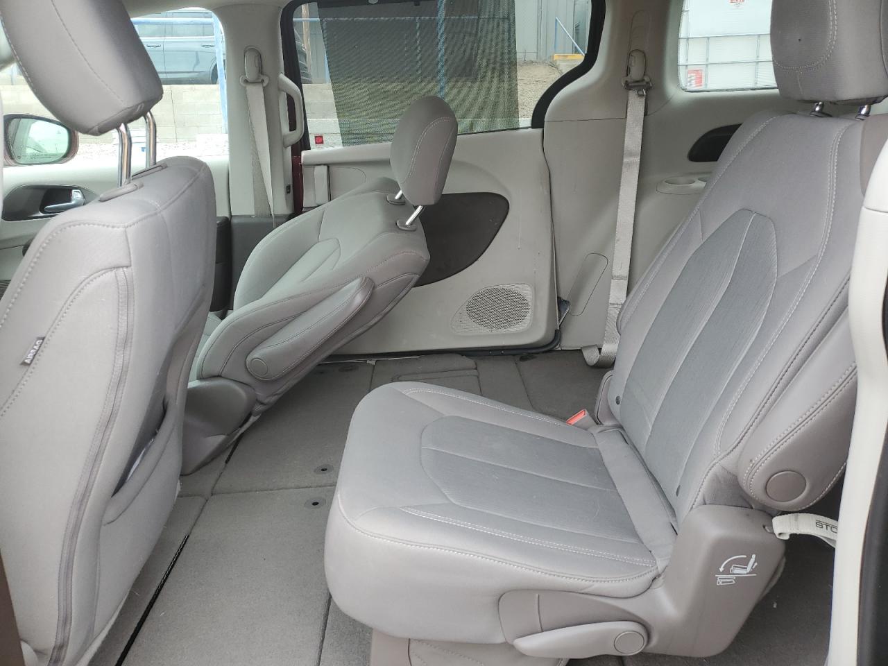 2018 Chrysler Pacifica Touring Plus VIN: 2C4RC1FG9JR108987 Lot: 43200715