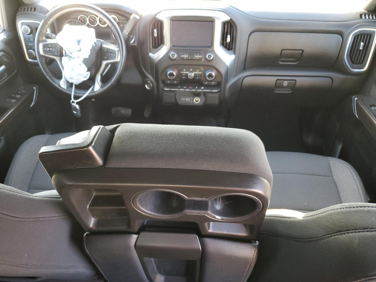 2021 Chevrolet Silverado - Image 8