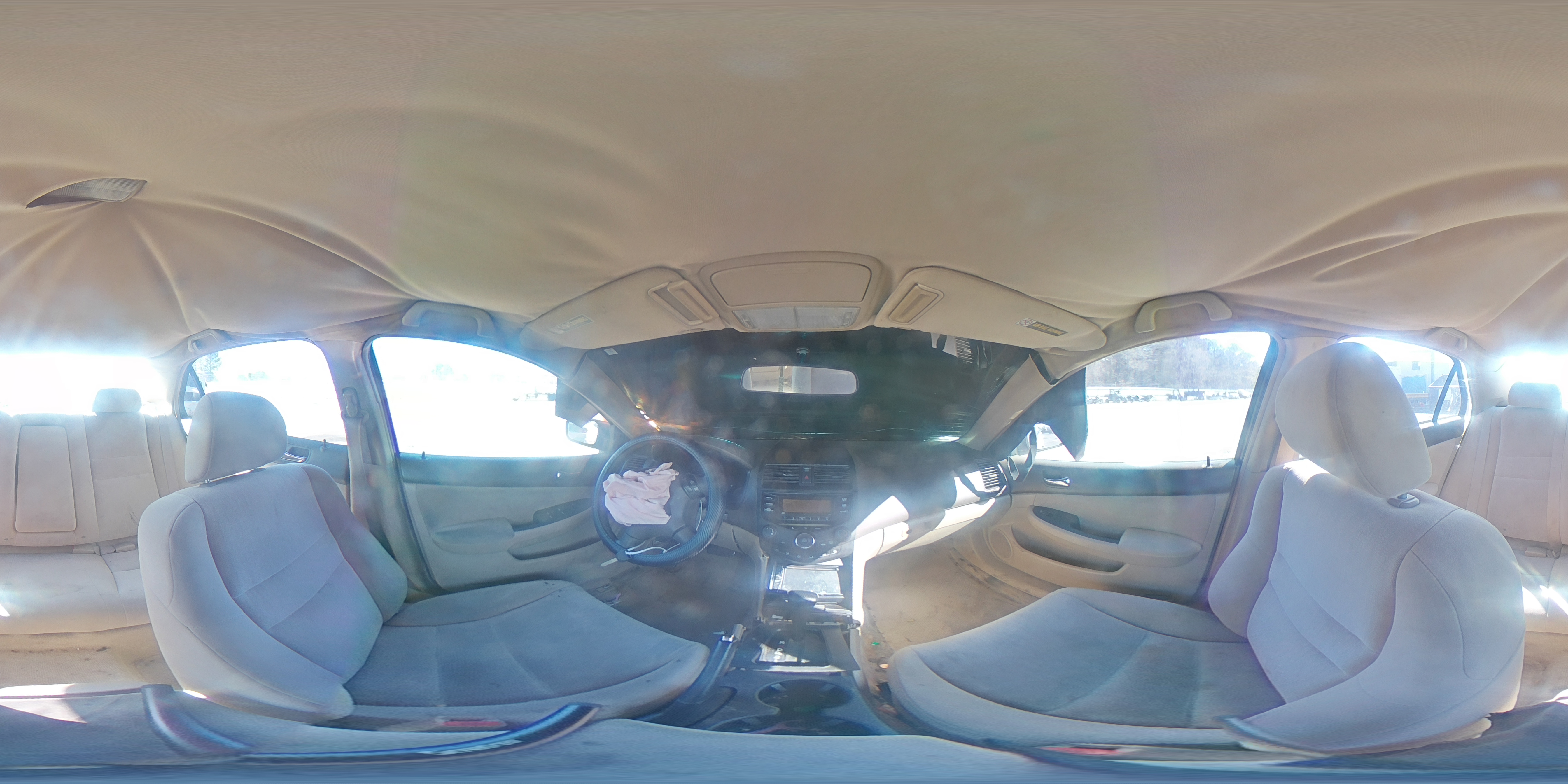 2004 Honda Accord - Image 13