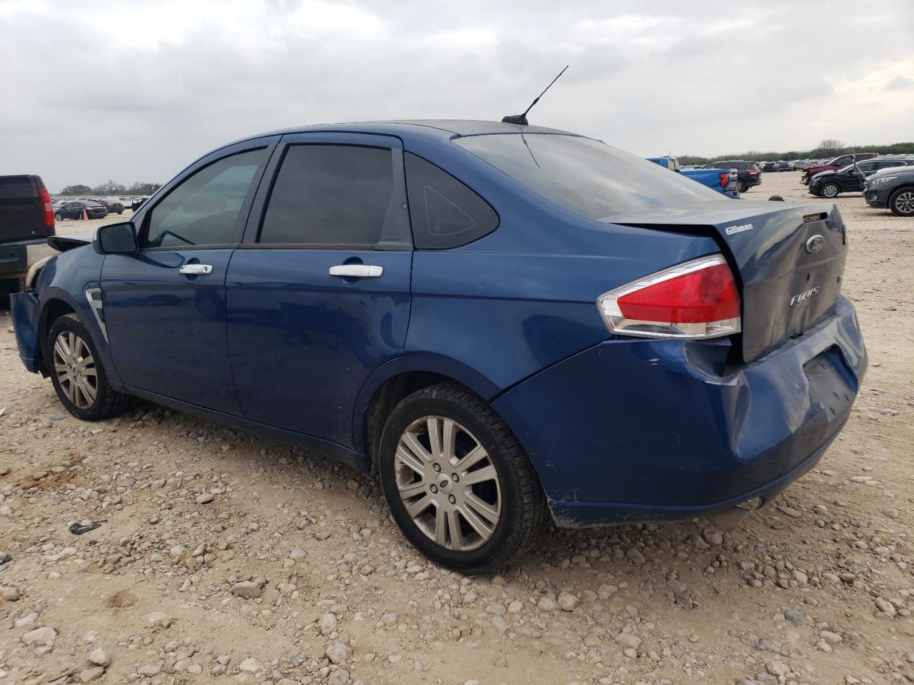 2009 Ford Focus - Image 2