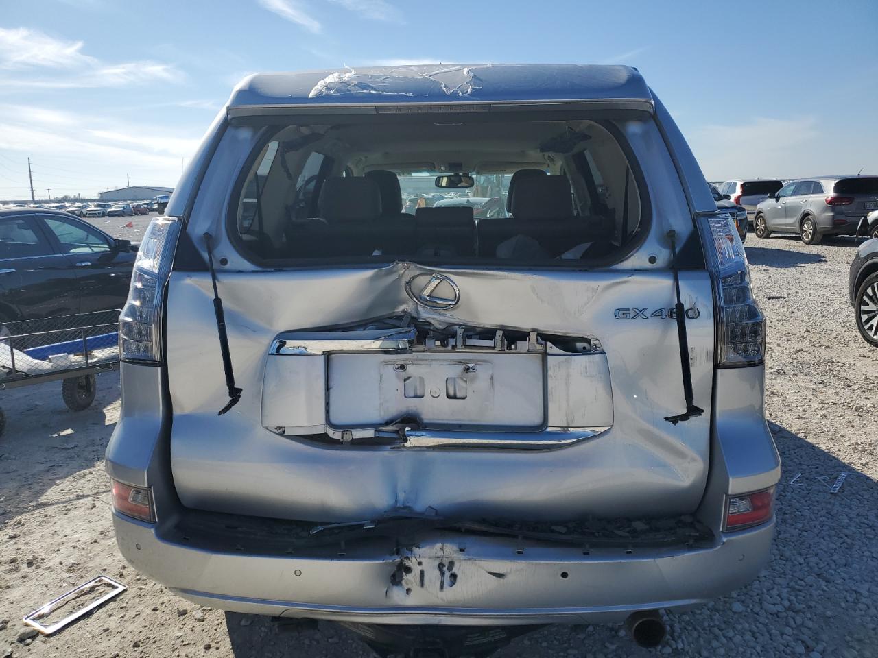 2015 Lexus GX - Image 6