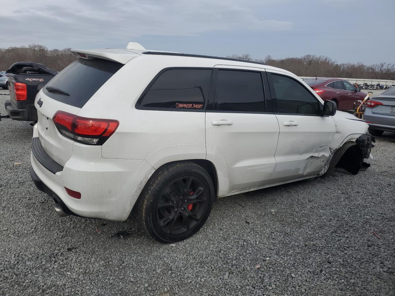 2017 Jeep Grand Cherokee - Image 3