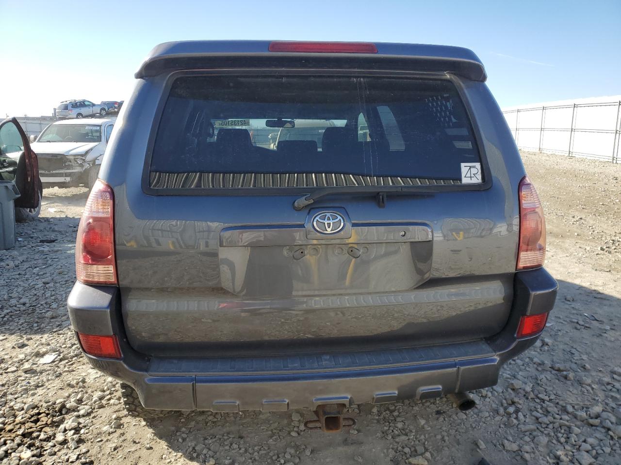 2005 Toyota 4Runner - Image 6