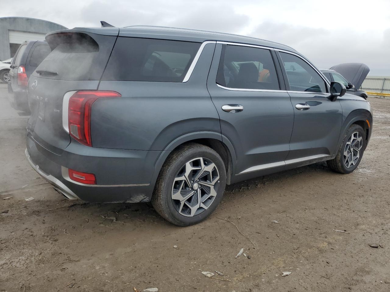 2022 Hyundai Palisade - Image 3
