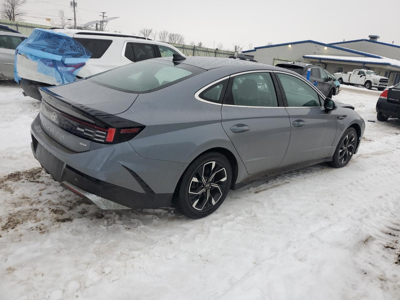 2024 Hyundai Sonata - Image 3