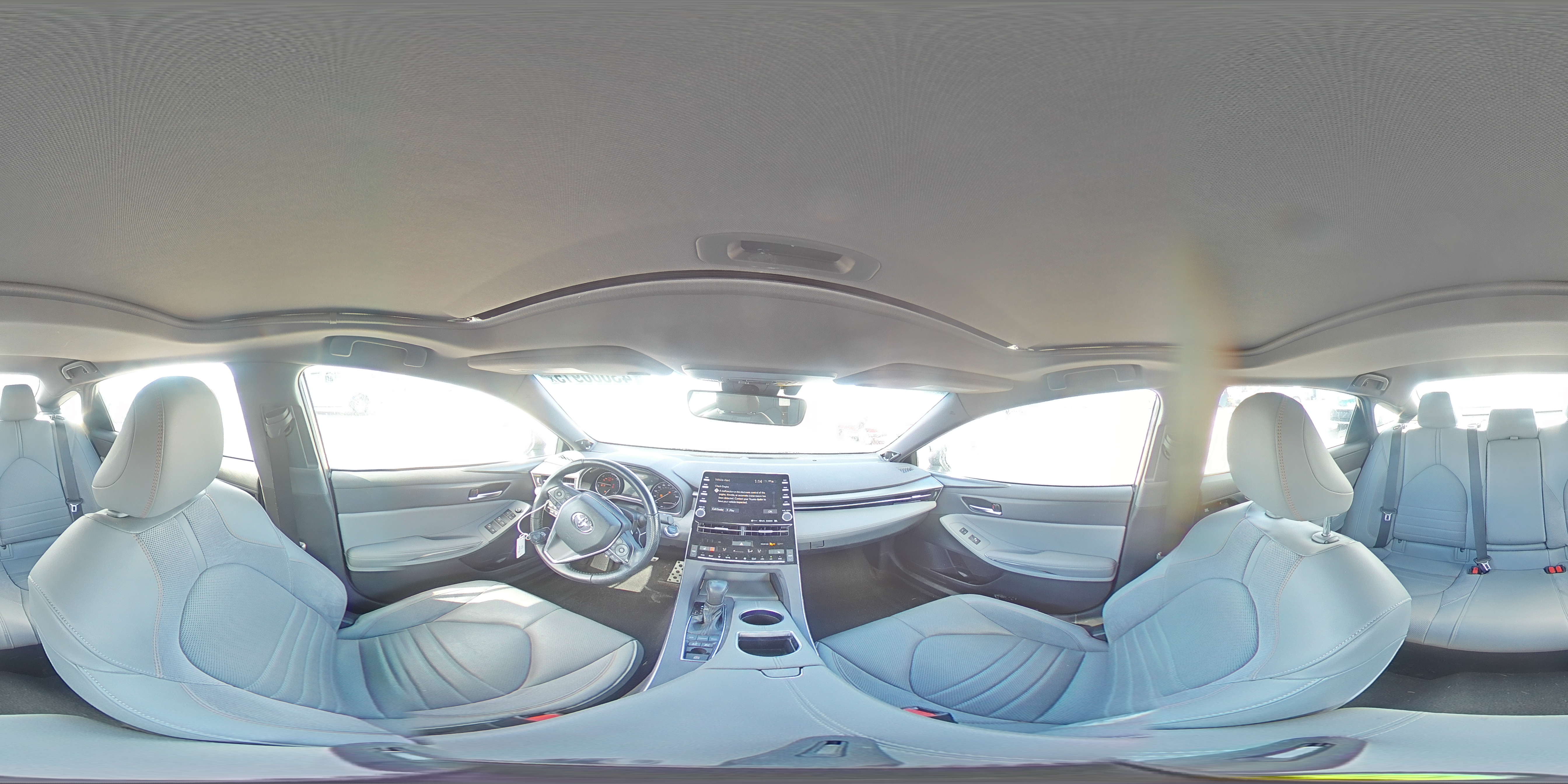 2020 Toyota Avalon - Image 15