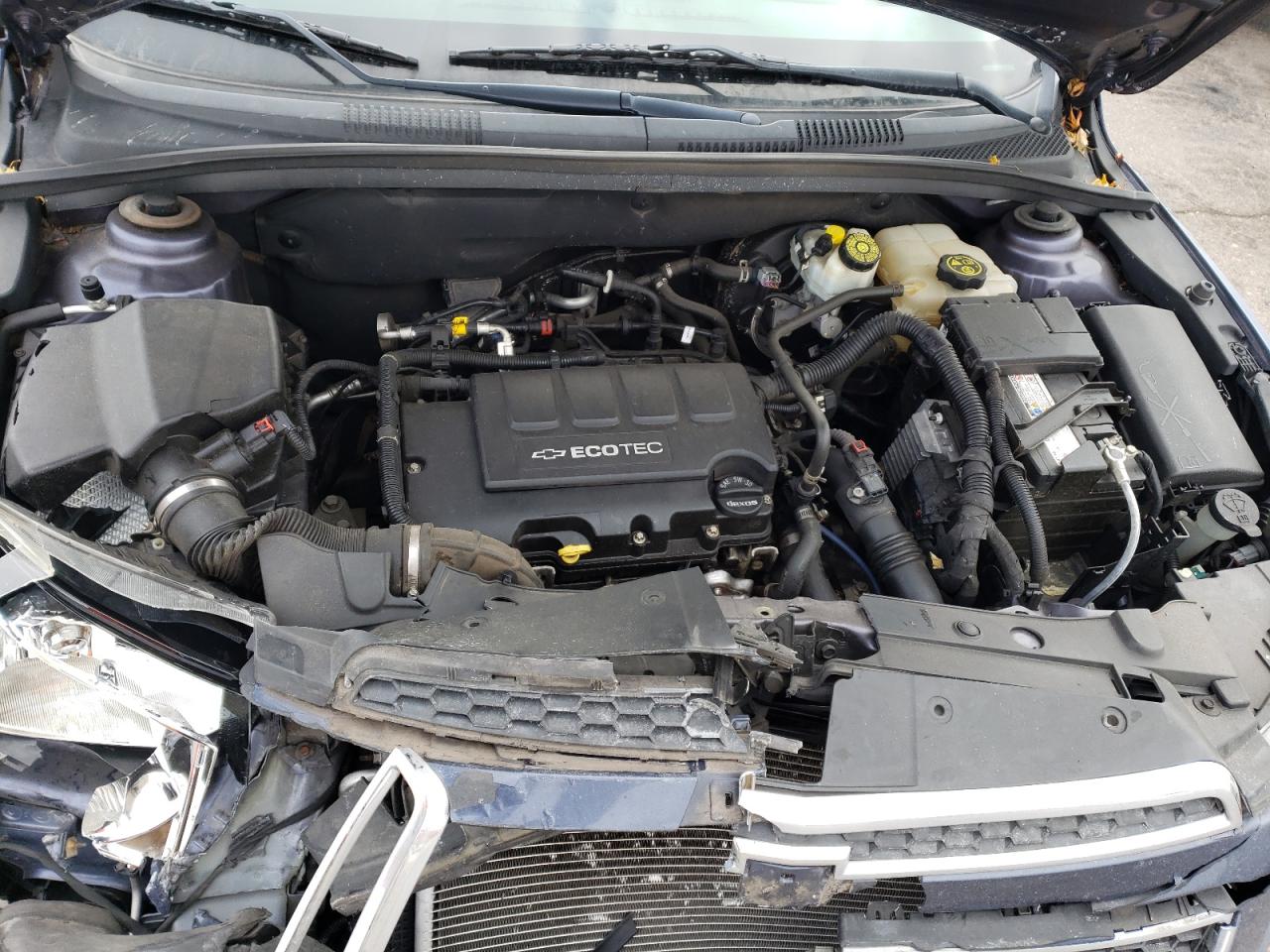 2014 Chevrolet Cruze - Image 13