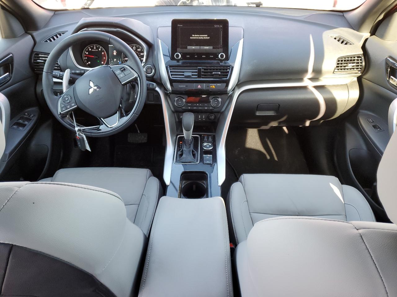 2022 Mitsubishi Eclipse - Image 8