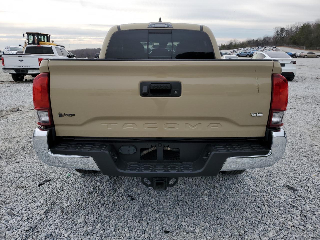 2020 Toyota Tacoma - Image 6