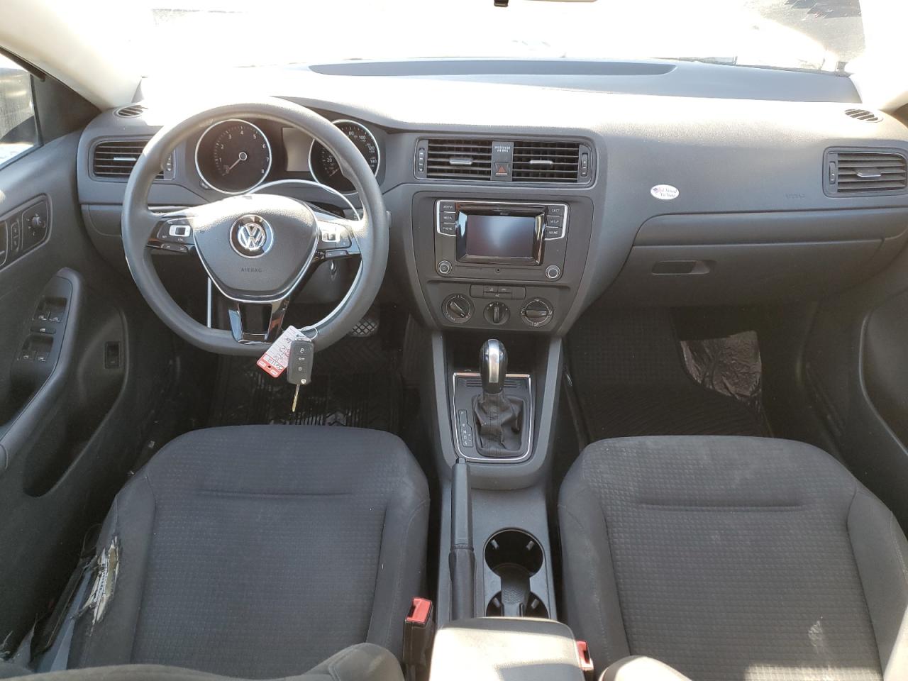 2016 Volkswagen Jetta - Image 8