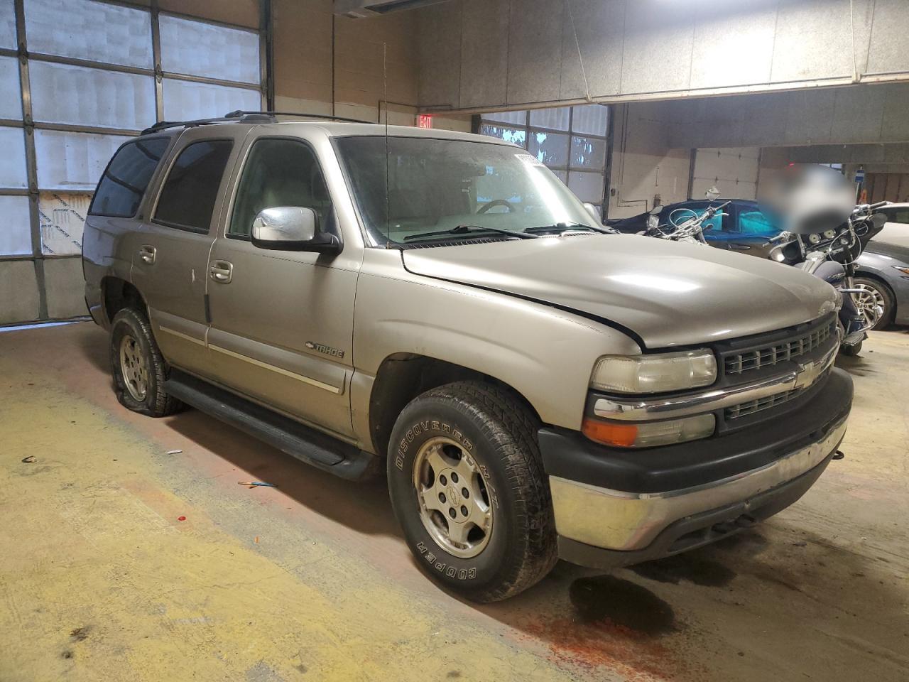 2001 Chevrolet Tahoe - Image 4