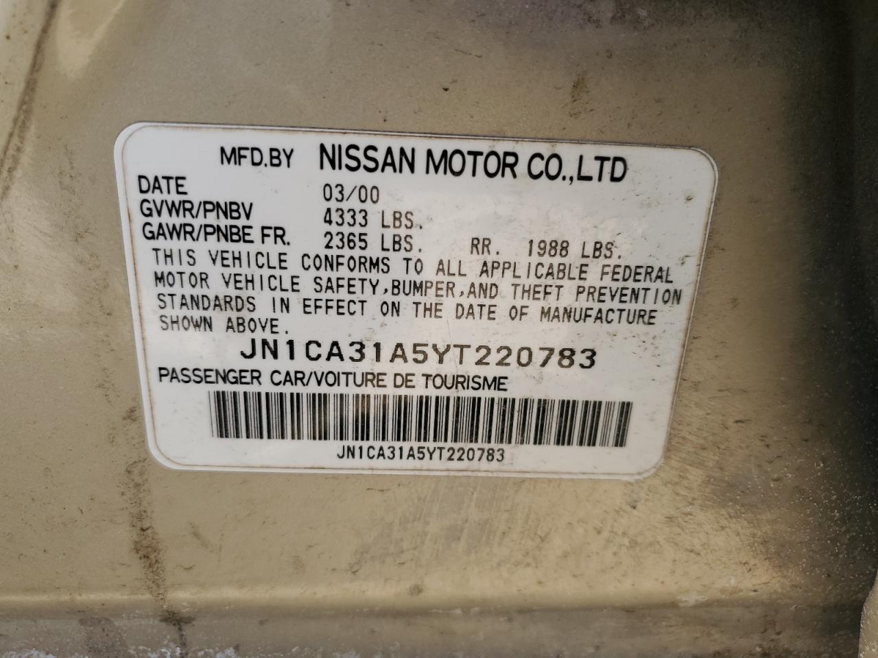 2000 Nissan Maxima - Image 12